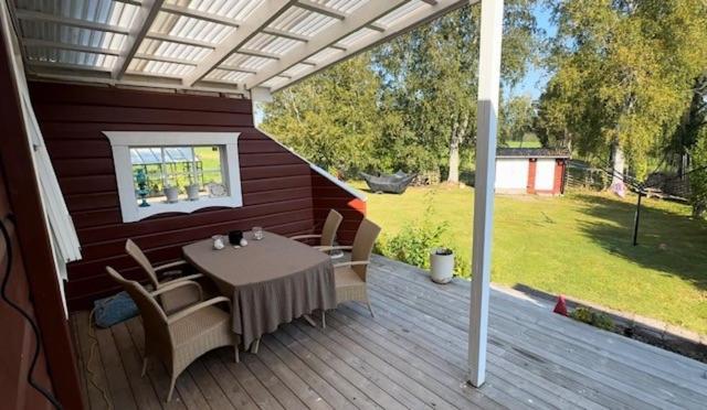 B & B Hjaerthuset Zweden Ekshaerad 外观 照片